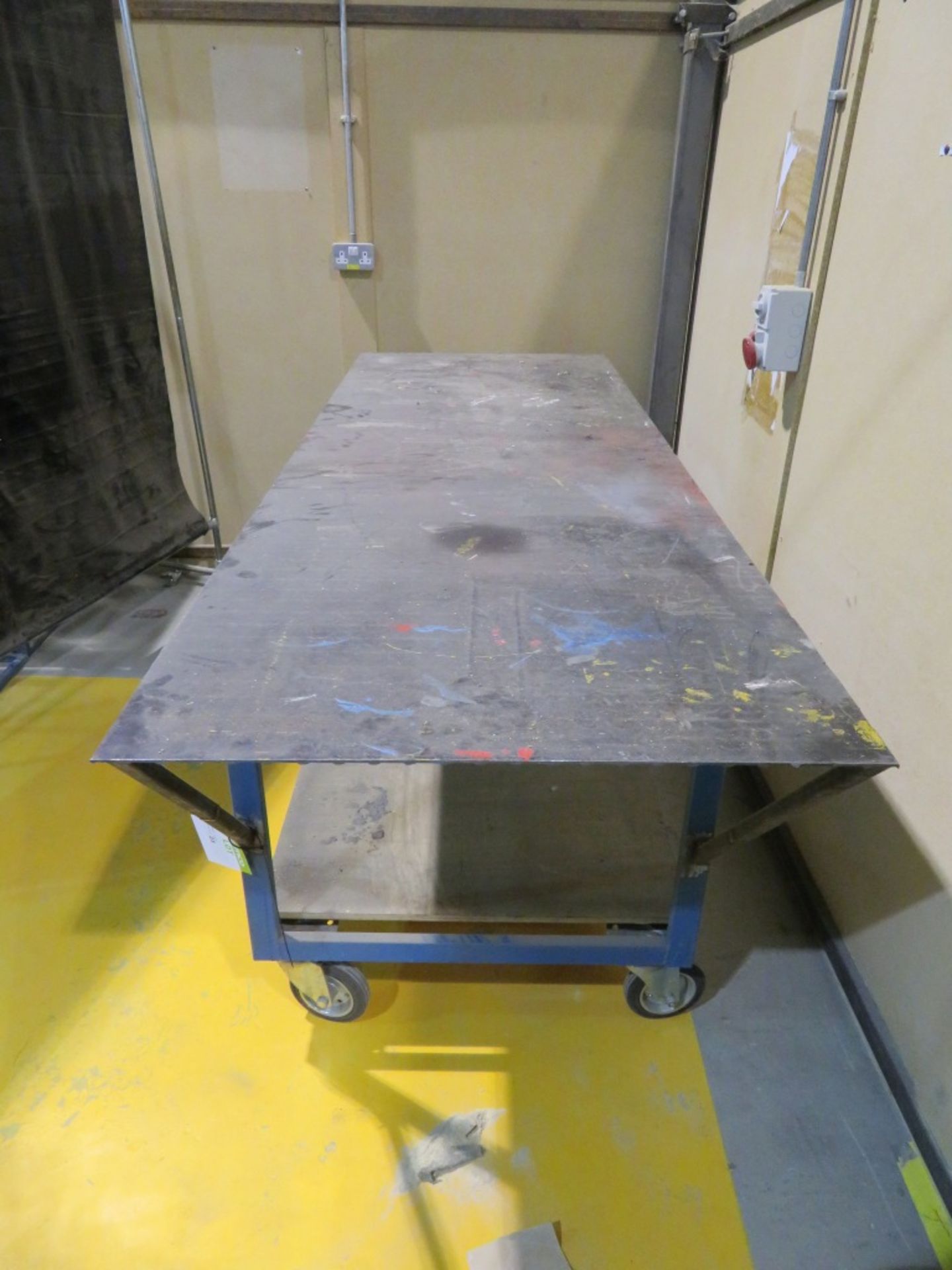 Metal top engineers work bench 2.5m Length x 0.86m Width x 0.92m Height - Image 2 of 2