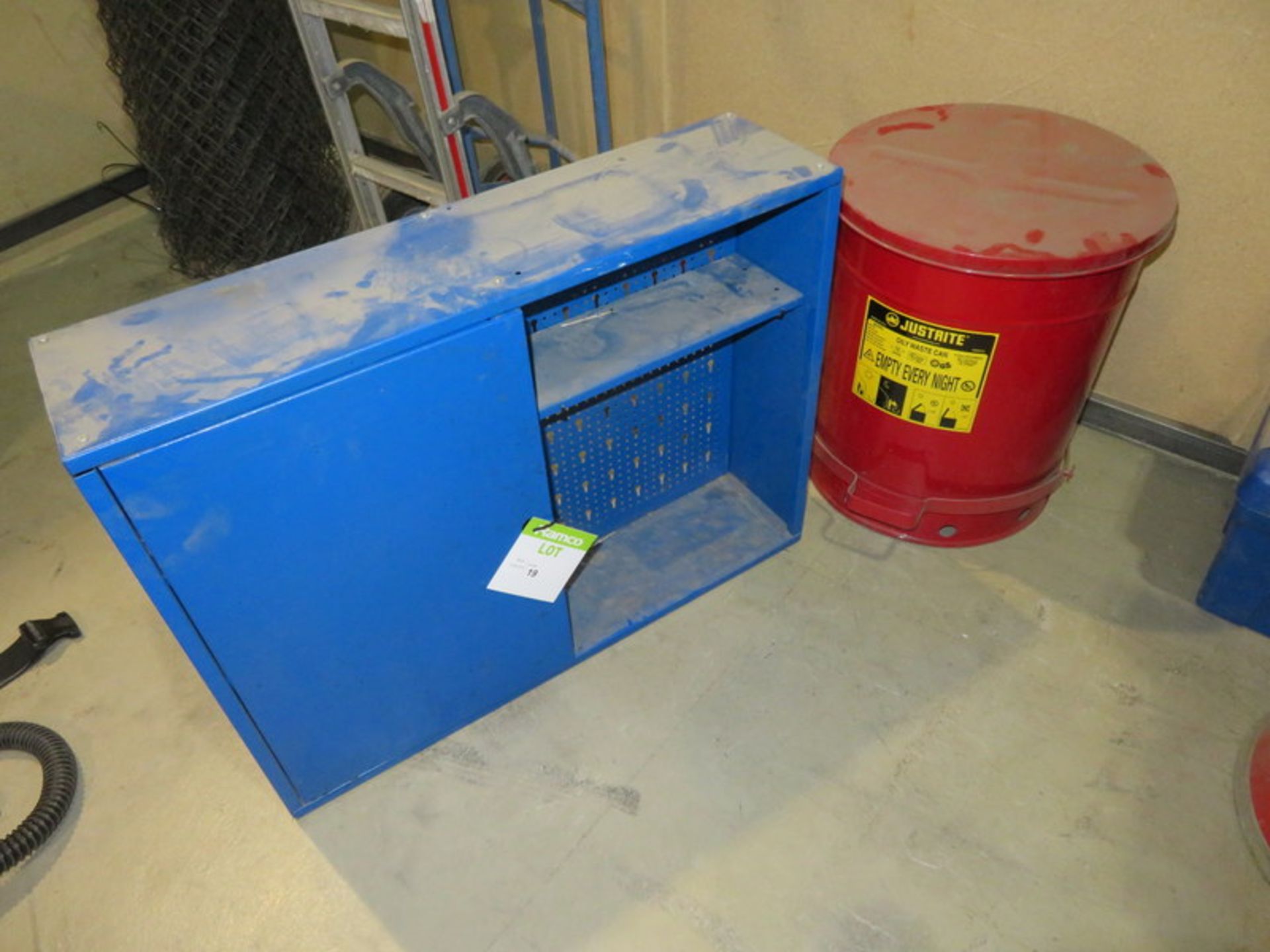 Justrite 14 Gallon oily waste tank bin & wall mounted cabinet