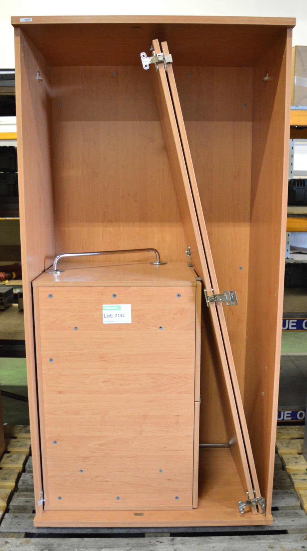 Double Wardrobe with Top Box - 900mm wide - Hinges require attention.