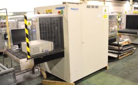 Rapiscan 526 X-Ray Scanning Machine - For parts.