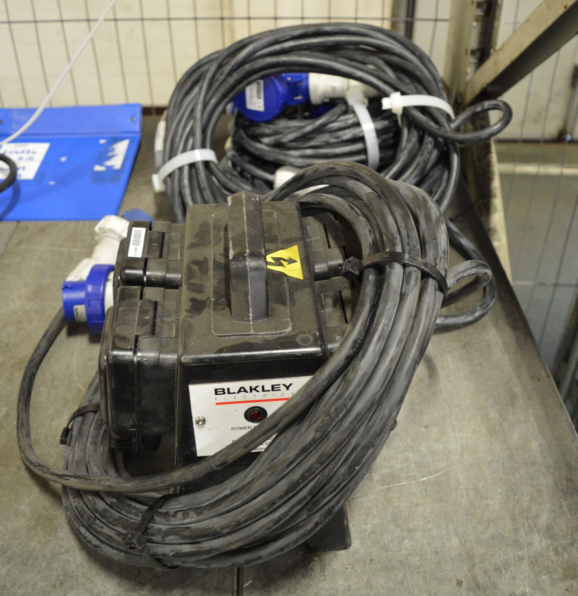 1x Blakley Domestic Power Unit with 16A Cable. 3x 16A Extension Leads.