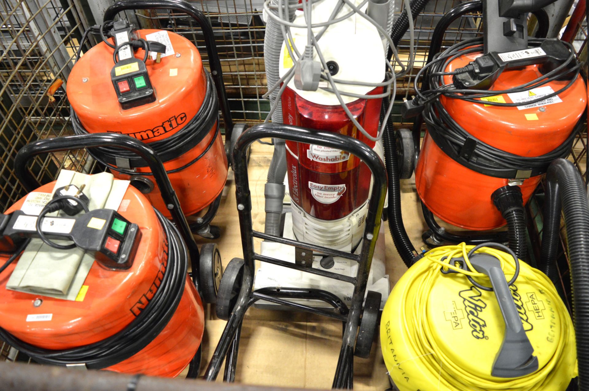 3x Numatic Industrial Vacuum Cleaners, Victor Vacuum Cleaner, 2x Electrolux Upright Carpet - Image 2 of 2