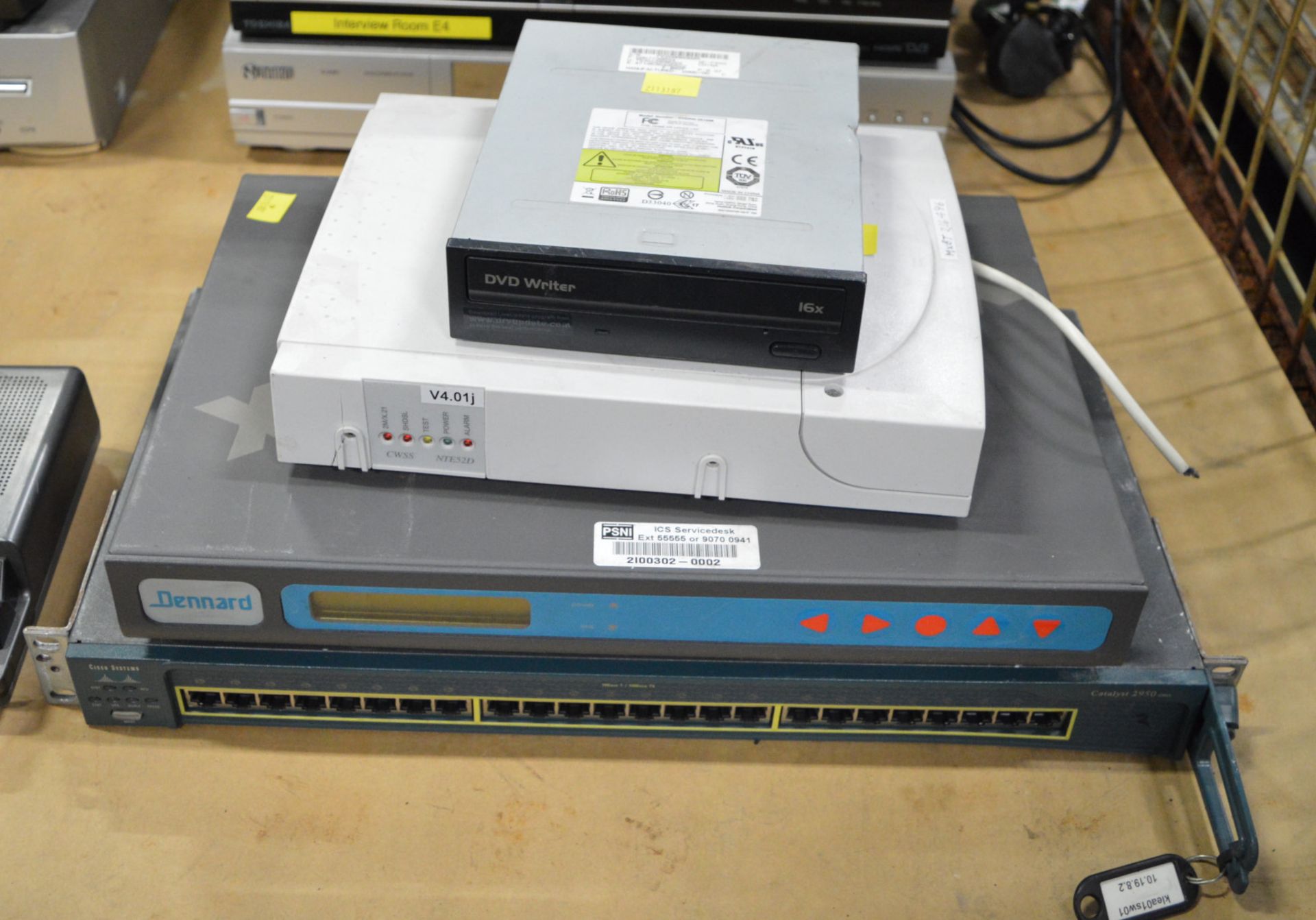 5x Toshiba DVD Video Recorders DR19DT, Naiko DVD, 2x VHS Machines, 2x Sanyo Pacemachine RT - Image 5 of 5