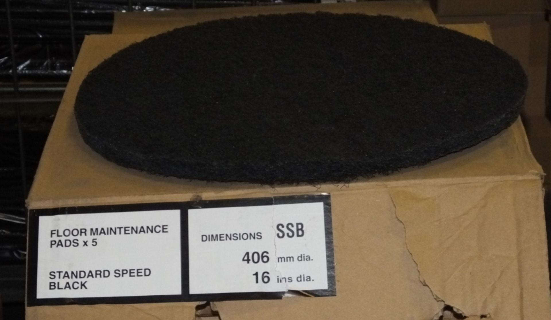 Floor Maintenance pads - Black - 5 per box - 28 boxes - Image 2 of 3