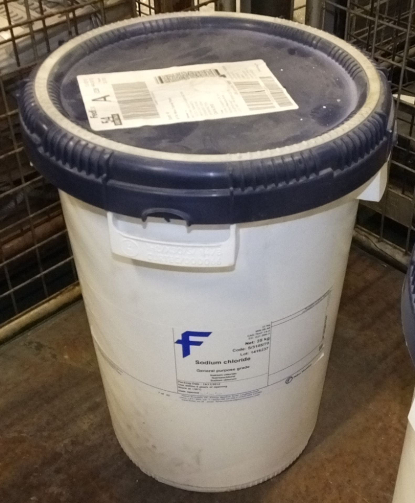 4x 25kg Tubs - Fisher Chemical Sodium Chloride - Image 2 of 3