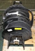 Armoured cable on portable spool