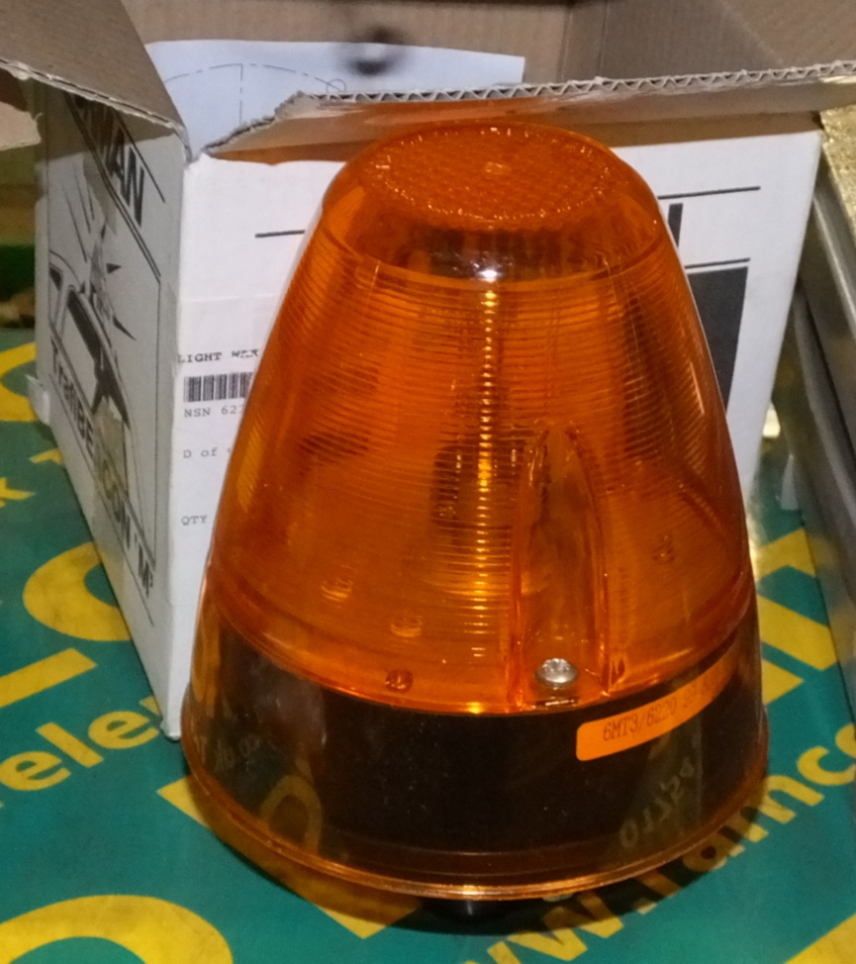 Dorman Tri Beacon Hazard Warning Flashing Beacon