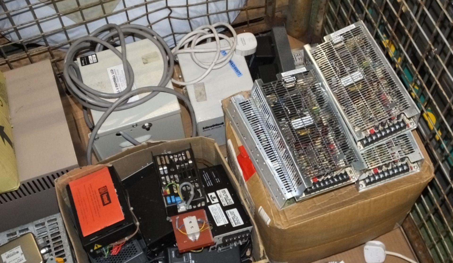 Various power supplies - Image 2 of 4