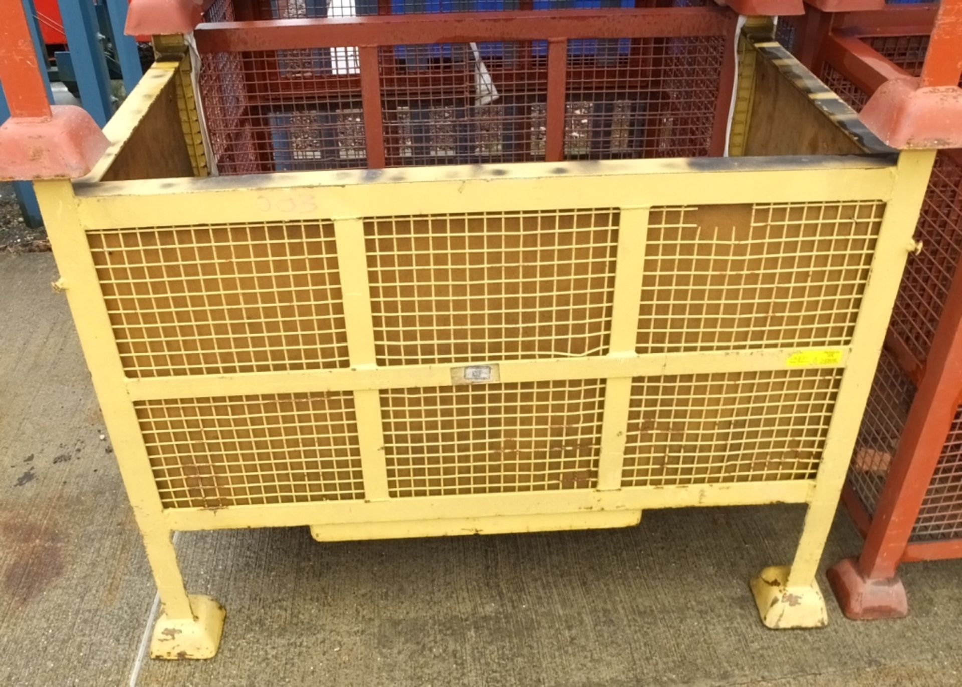 4x Welded solid caged stillages - Please note there will be a loading fee of £5 on this it - Image 2 of 3