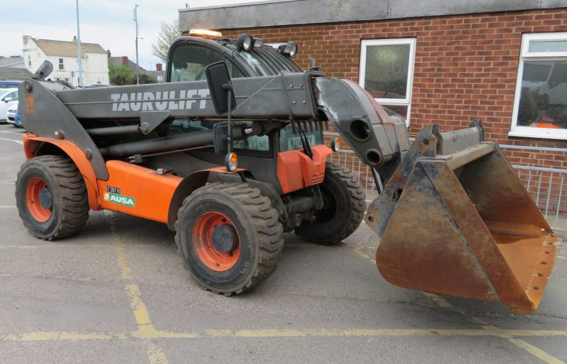 2014 Ausa Taurulift T307H Telehandler - YX14 MFY