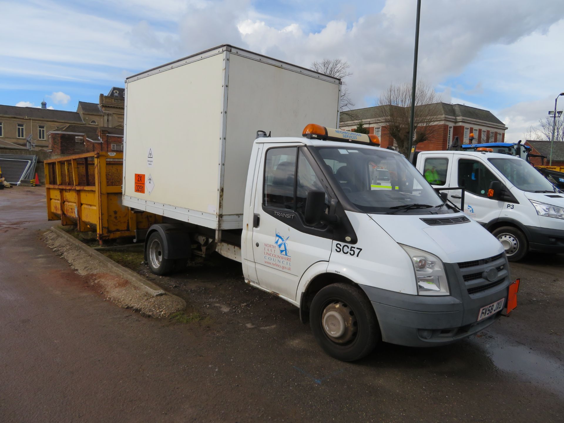 2008 (58) Ford Transit T350M Demountable Tipper & Box Body - FV58 JXU - Image 2 of 40