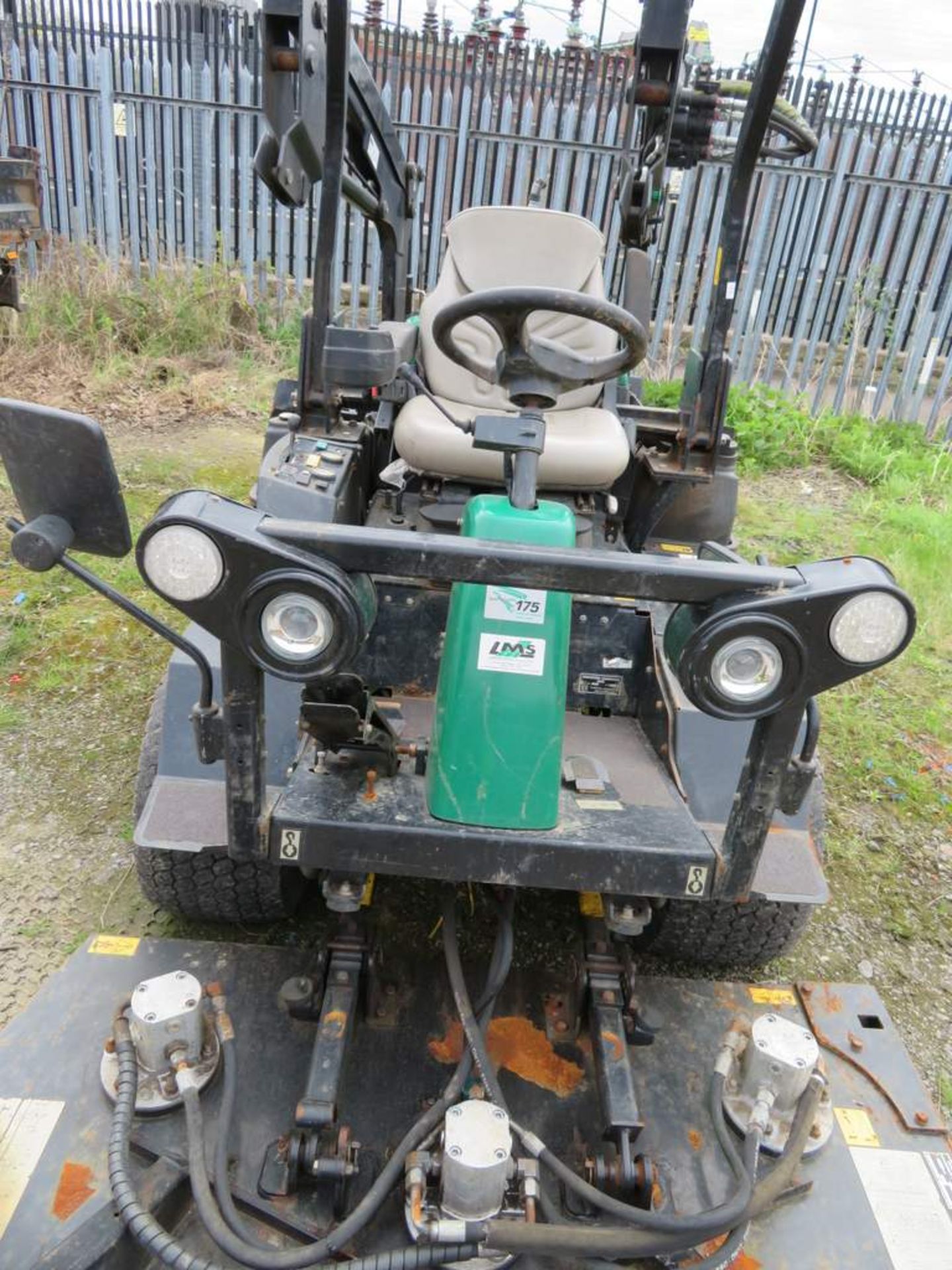 2009 Ransomes HR 3300T Out Front Cutting Deck Mower - FX09 ABF - Image 4 of 16
