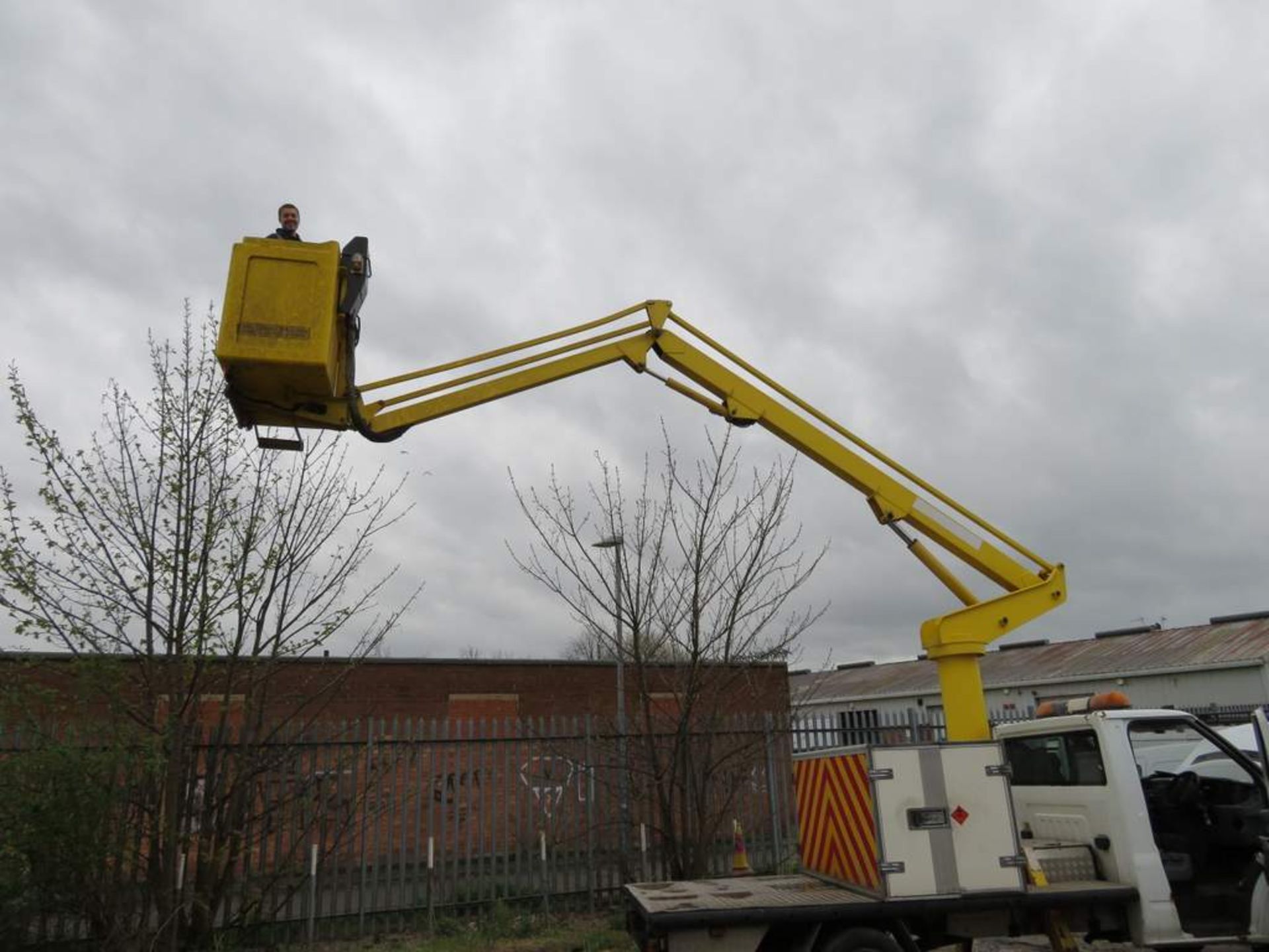 2009 (59) Ford Transit T350M Truck Mounted Cherry Picker Platform - FX59 WNC - Image 8 of 27