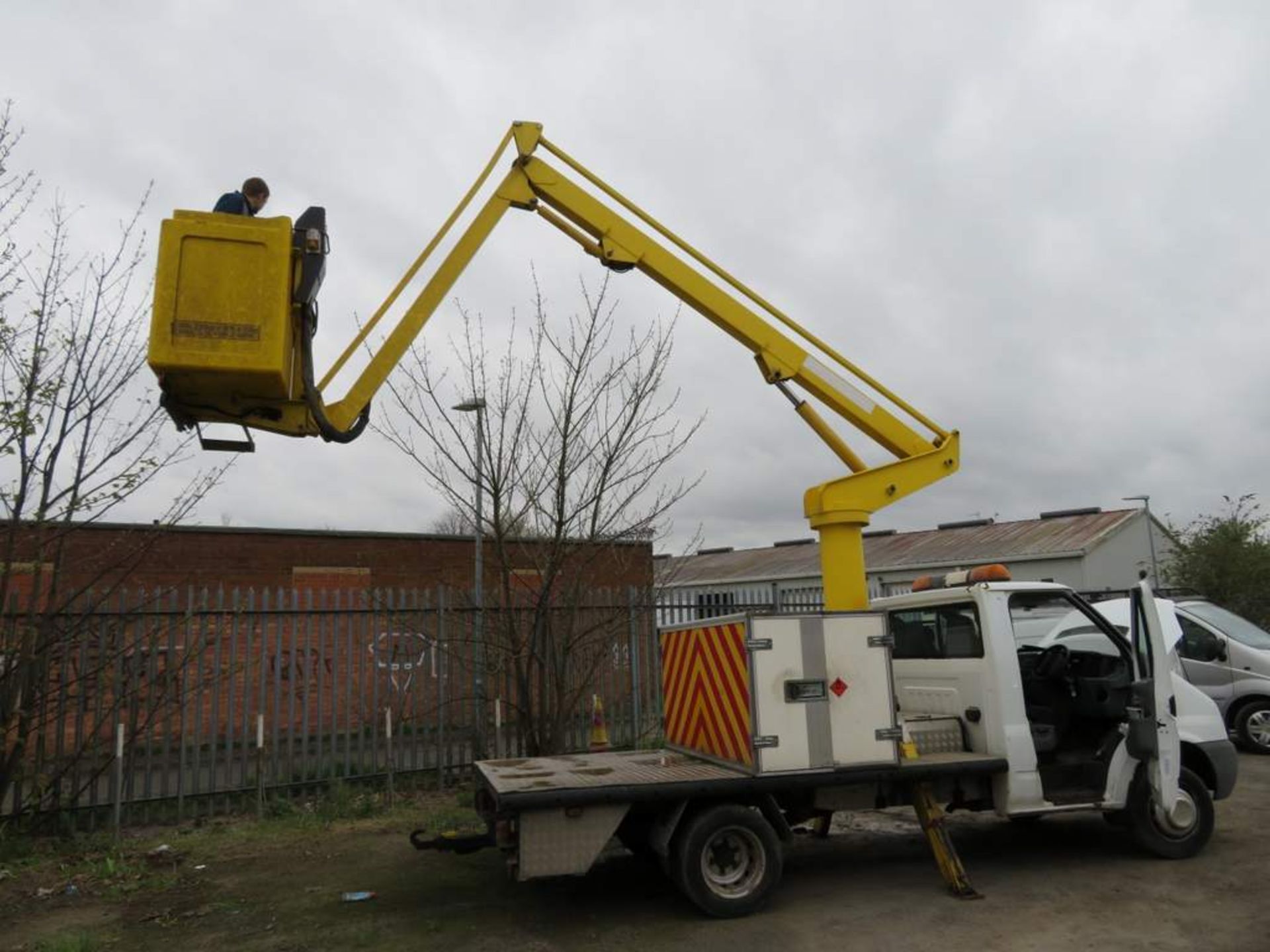 2009 (59) Ford Transit T350M Truck Mounted Cherry Picker Platform - FX59 WNC - Image 6 of 27