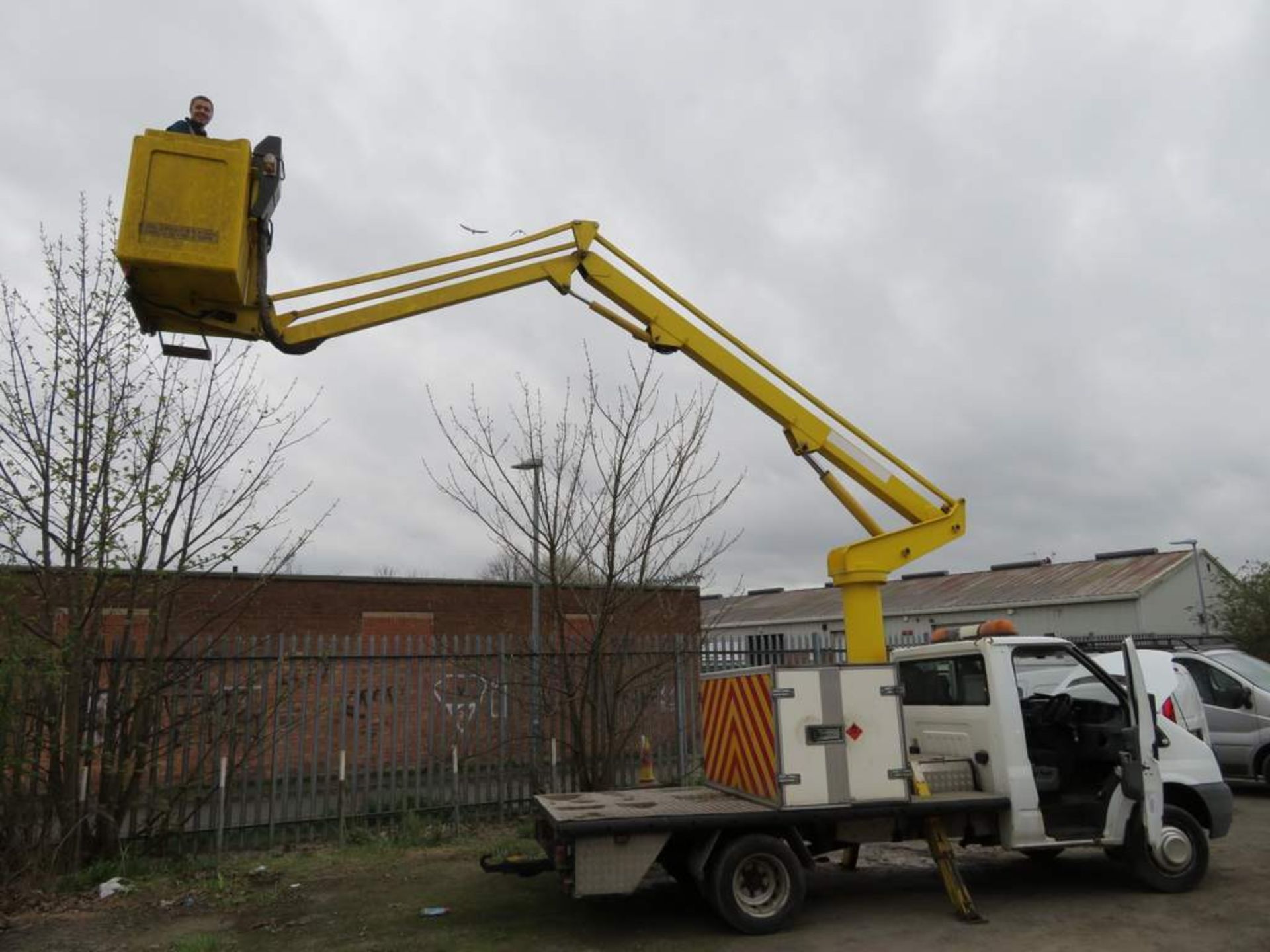 2009 (59) Ford Transit T350M Truck Mounted Cherry Picker Platform - FX59 WNC - Image 7 of 27