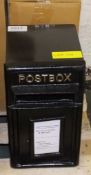 Postbox "Black" - lockable with keys