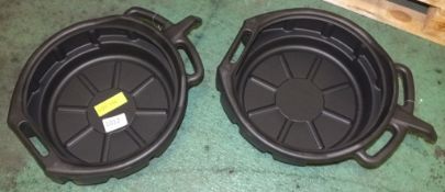 2x Oil drainer pans