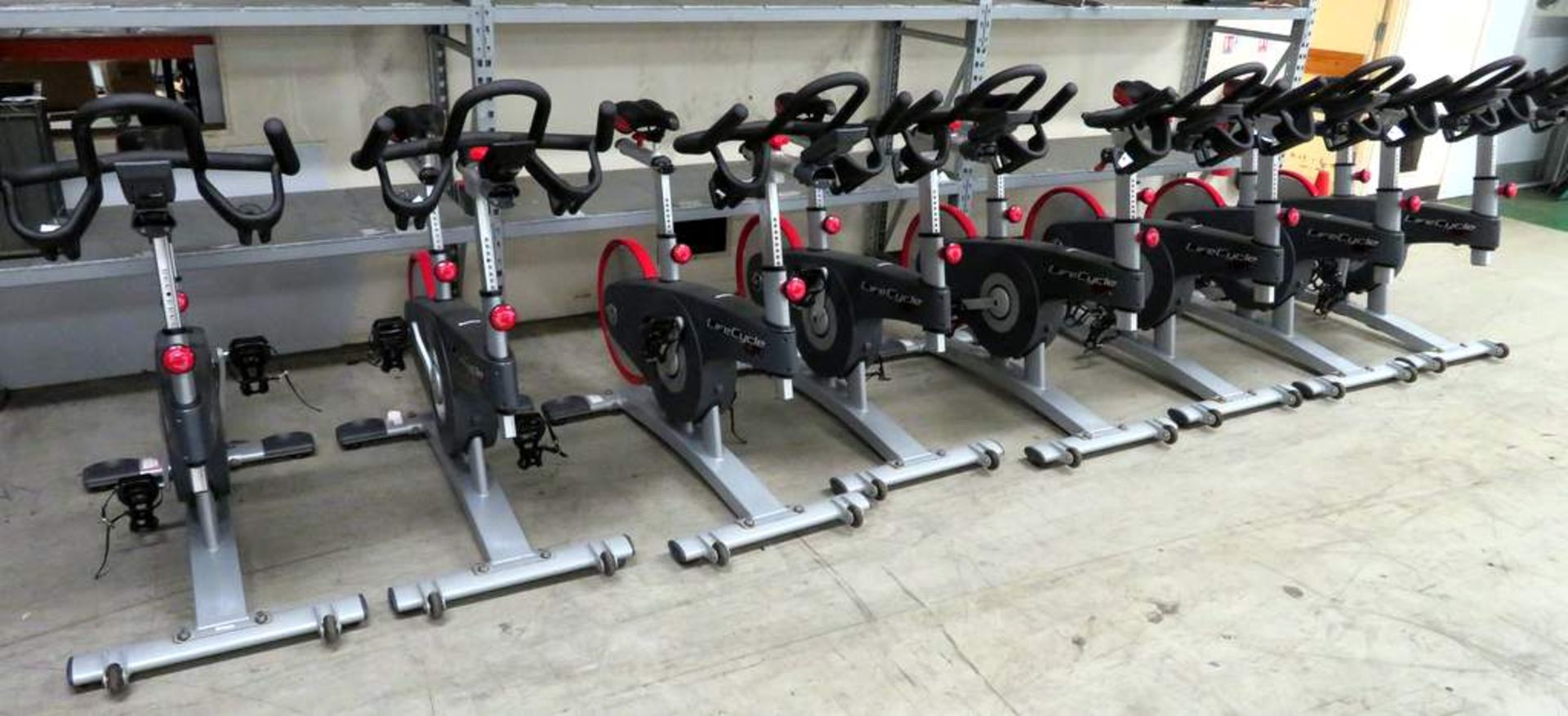 8x Life Fitness - Life Cycle GX spin bikes