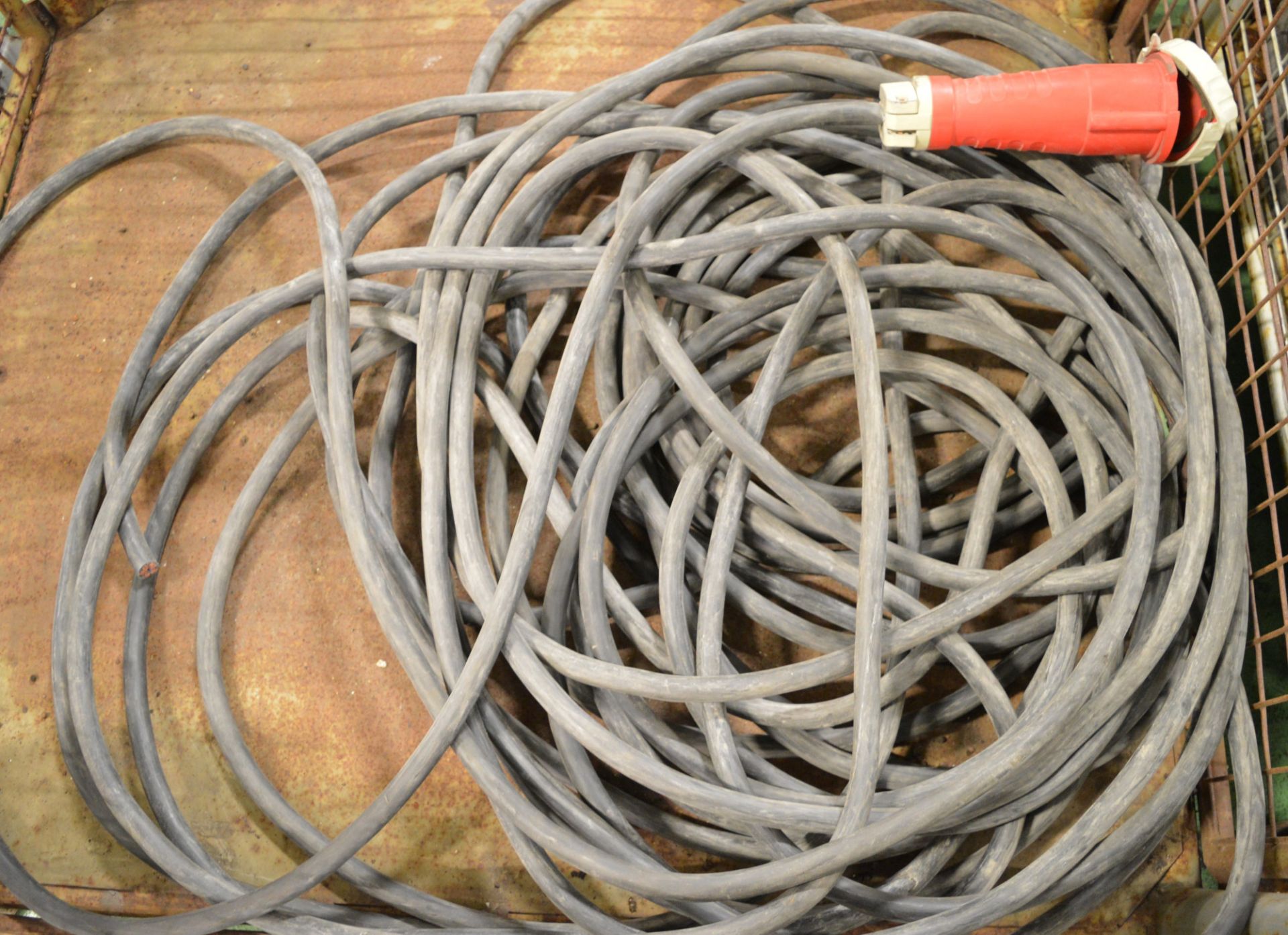 Cable, 32A, Approx 50m. - Image 2 of 2