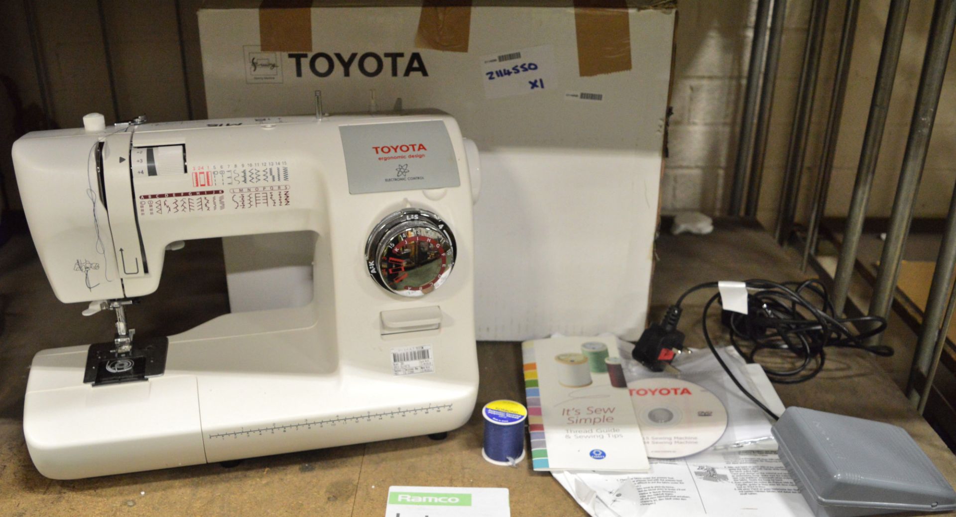 Toyota Electric Sewing M/C SPA34-BS.