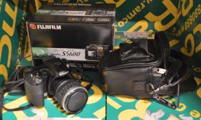Fujifilm S5600 Camera.