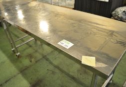 Stainless Steel Table 1700mm x 700mm x 920mm.