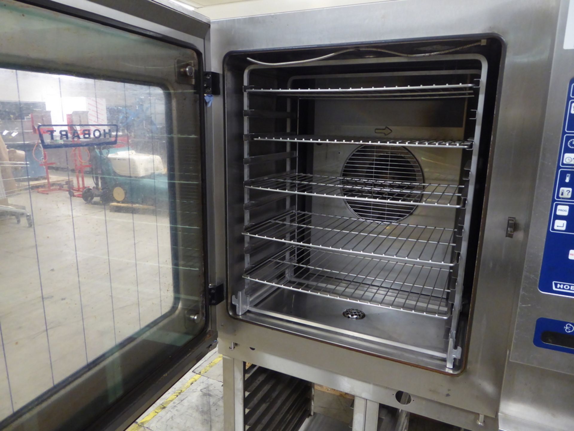 Hobart CSD1013G 10 Shelve Combi Oven On Stand, 33KW, 230-240V 50-60HZ Single Phase 90 x 82 - Image 5 of 7