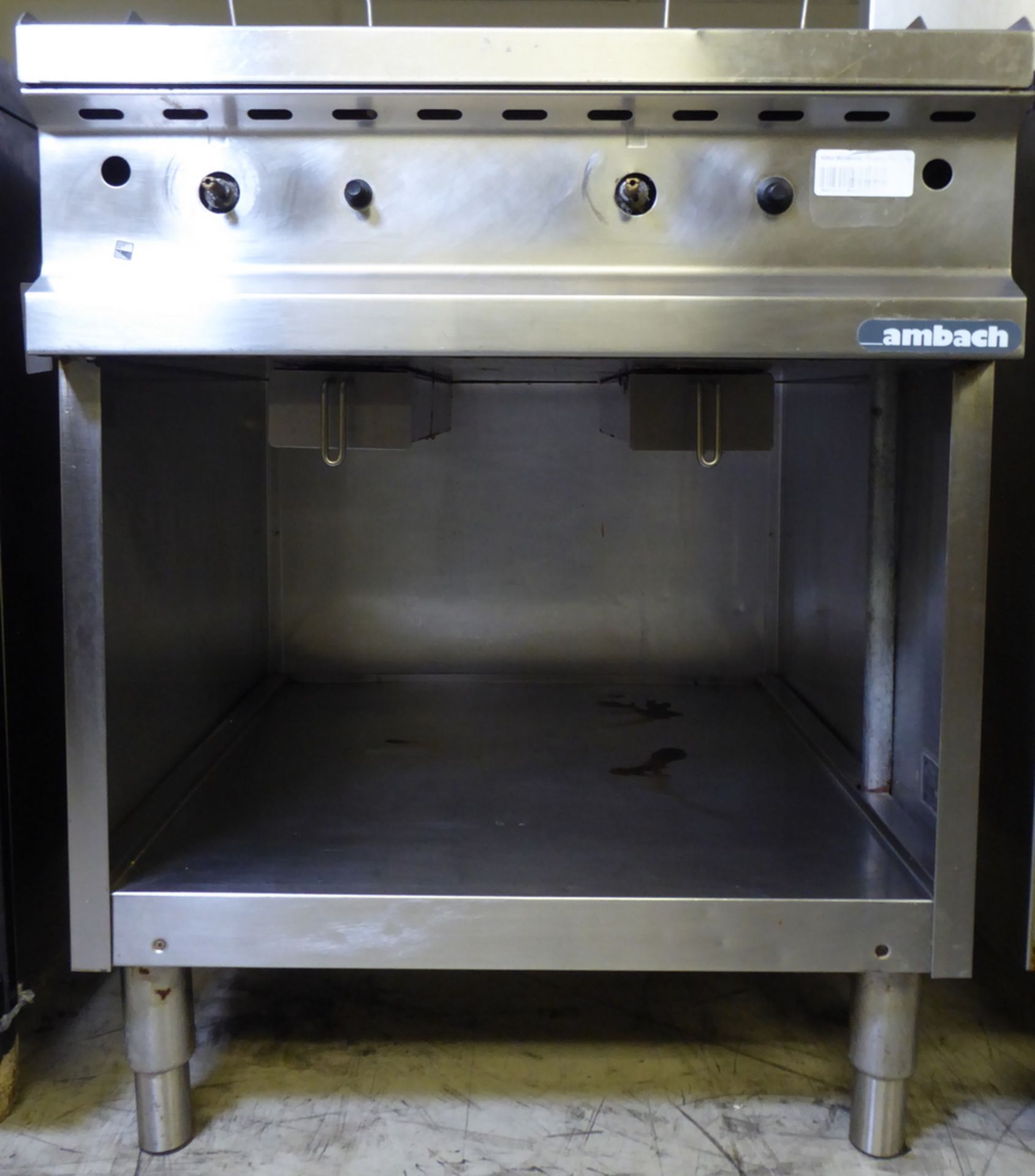 Ambach Gas Chargrill 68 x 76 x 92cm (WxDxH) - Please note that the knobs are missing - Image 5 of 6