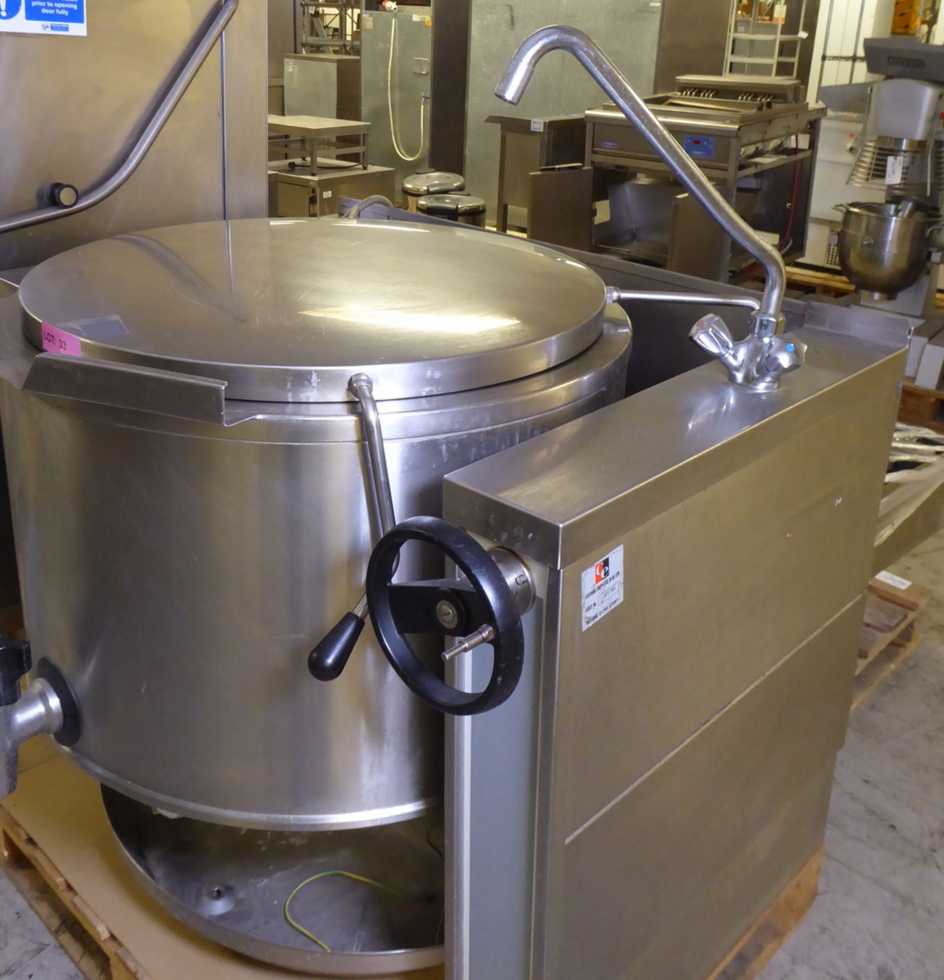 Elro JK3-200 Tilting kettle / Bratt Pan 221LTR, 32A 3 Phase, 130 x 110 x 90cm (WxDxH) - Image 4 of 7