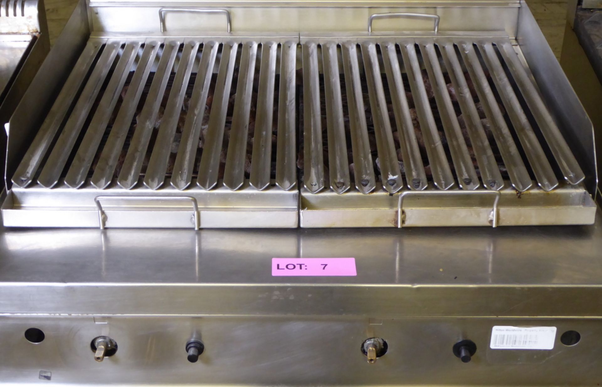 Ambach Gas Chargrill 68 x 76 x 92cm (WxDxH) - Please note that the knobs are missing - Image 2 of 6