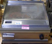 Lincat GS6 Steel Plate Griddle, 3000w, 230V Single Phase 60 x 60 x 32cm (WxDxH)