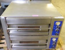 Blue Seal DB8-30 Double Pizza Oven, 8.8kw 230v Mains Wired 95 x 95 x 73cm (WxDxH)