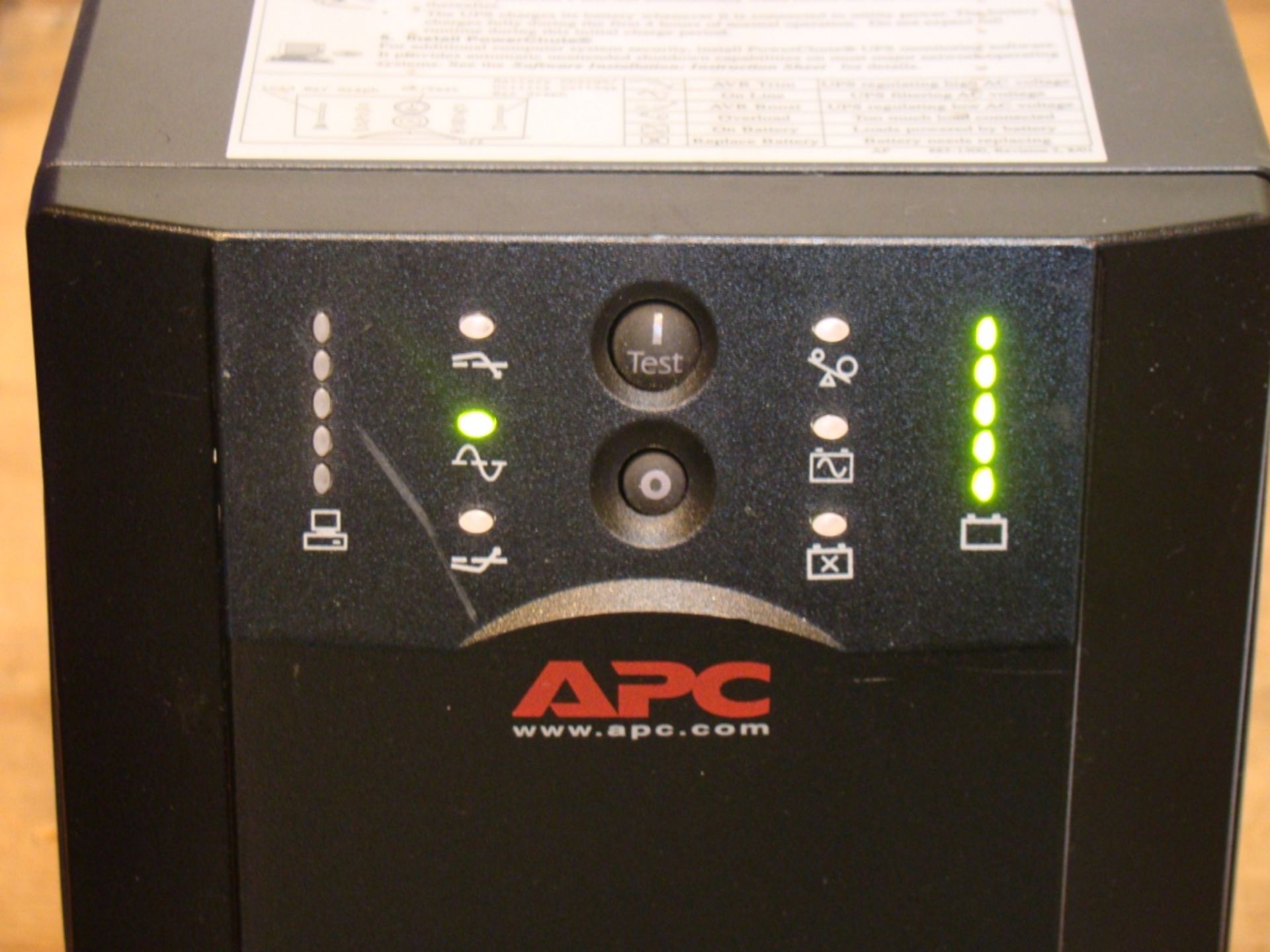 APC SMART-UPS 1500VA LCD 230V TOWER Line Interactive Tower UPS - 1.5KVA 8xC13 Outputs C14 - Bild 3 aus 9