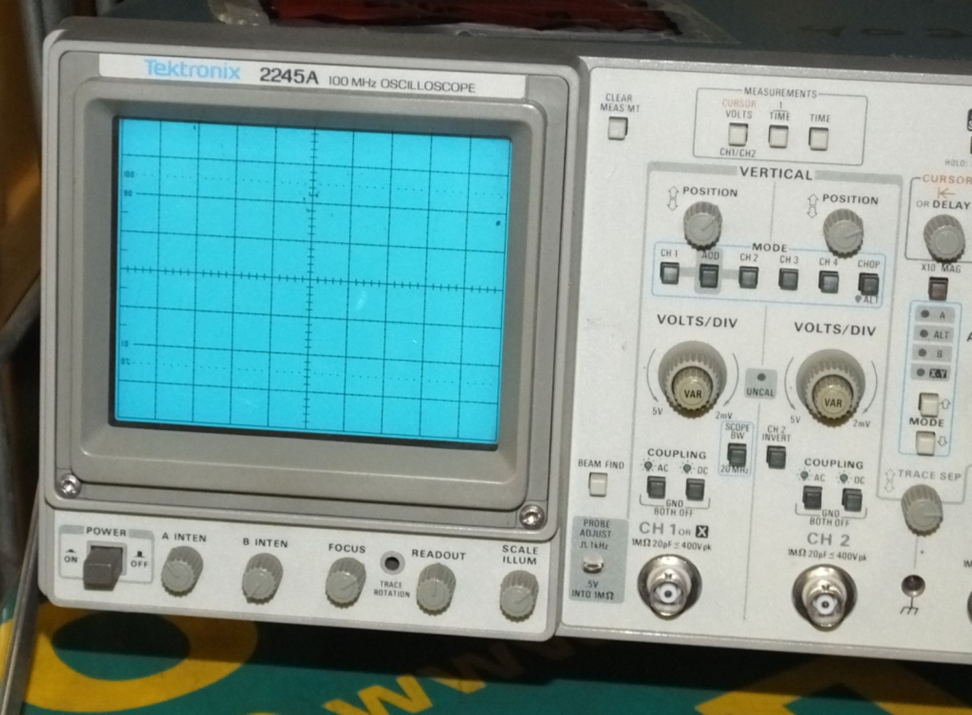Tektronix 2245A 100 mhz Oscilloscope - Image 2 of 3