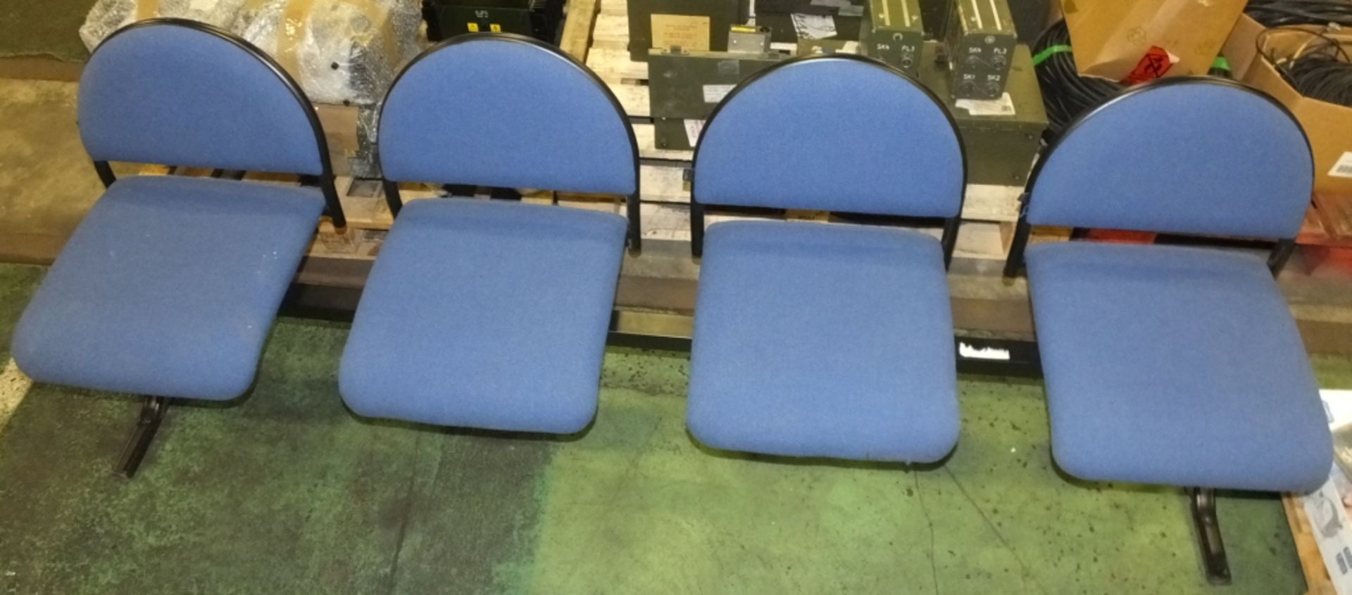 4 seater modular chair - blue