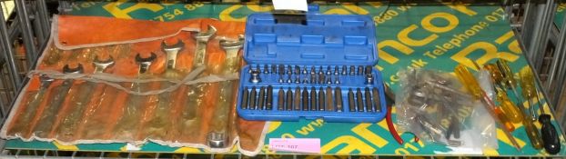 Screwdrivers, Drill bit set, Spanner set