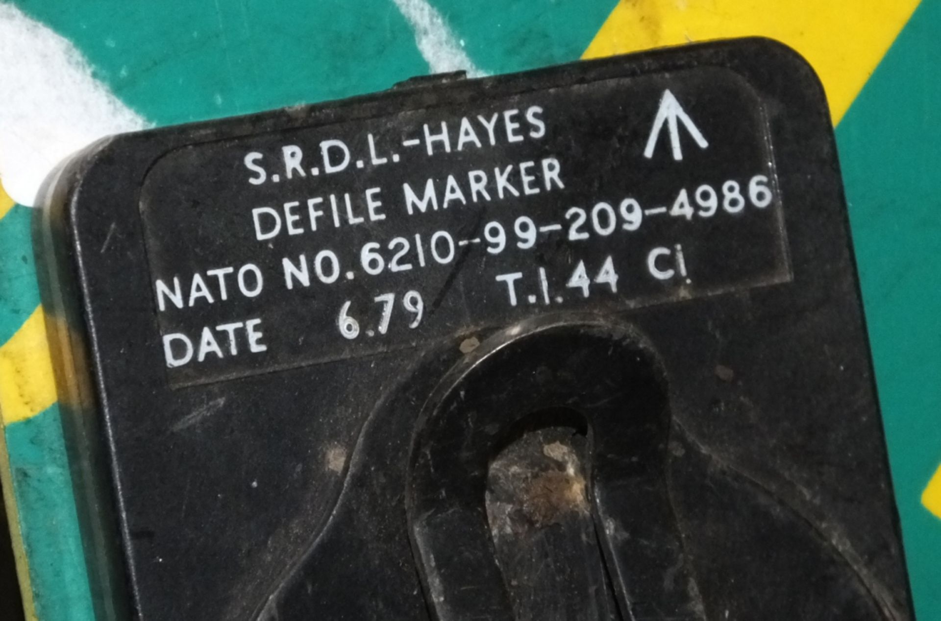 10x SRDL-Hayes Defile Markers NSN 6210-99-209-4986 - Image 2 of 2