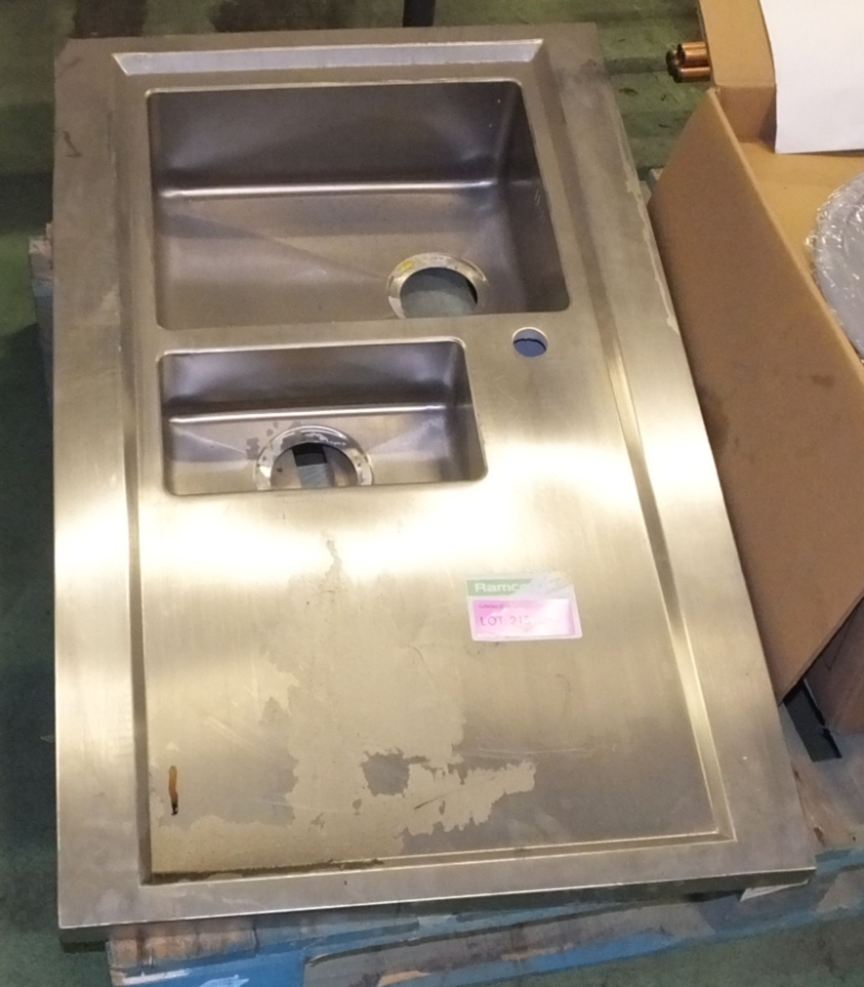 Stainless sink unit with centre drainer - 1000 x 620