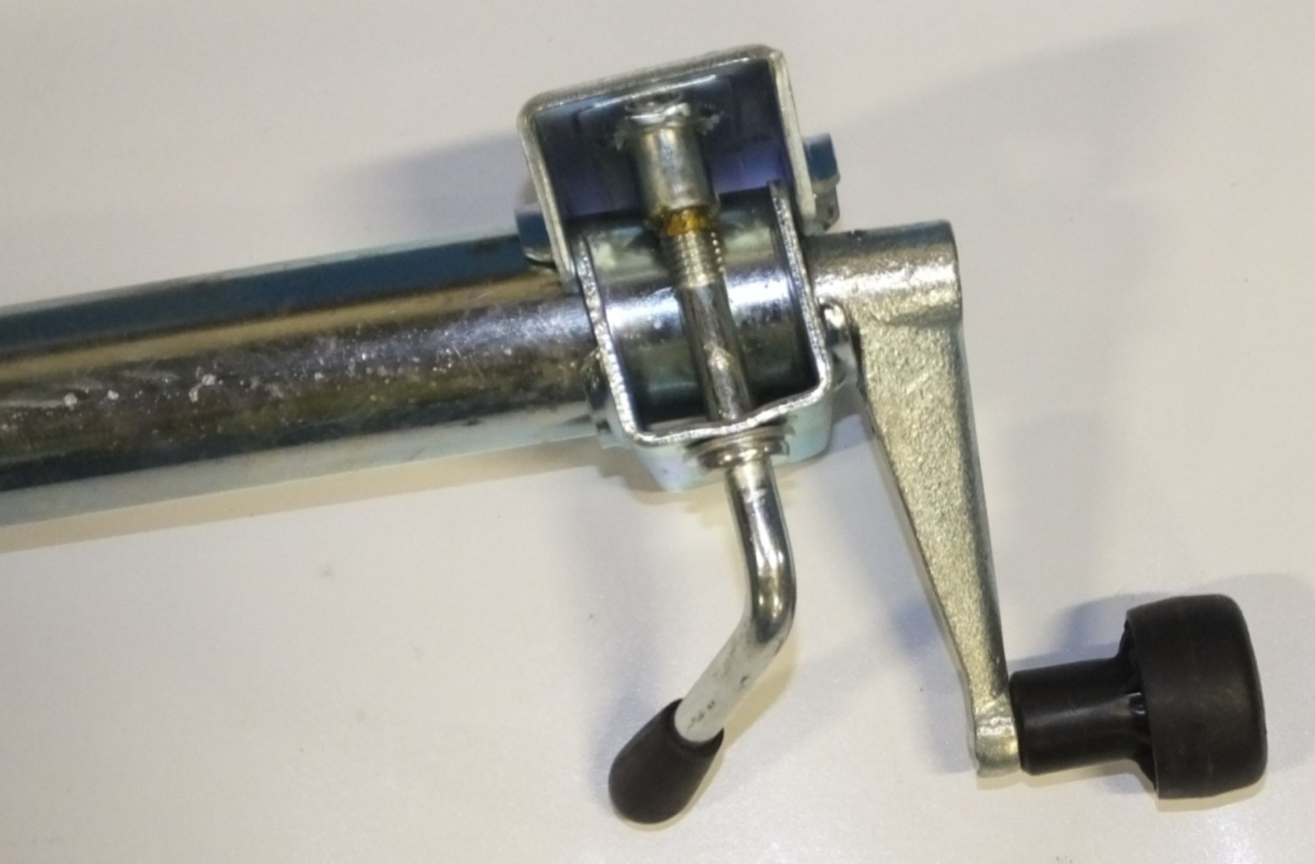 Jockey wheel plus clamp - MP436 - 48mm - Image 2 of 3