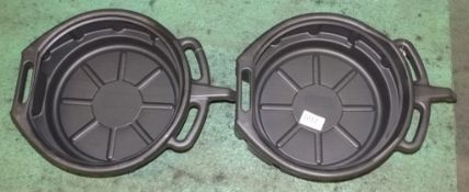 2x Oil drainer pans