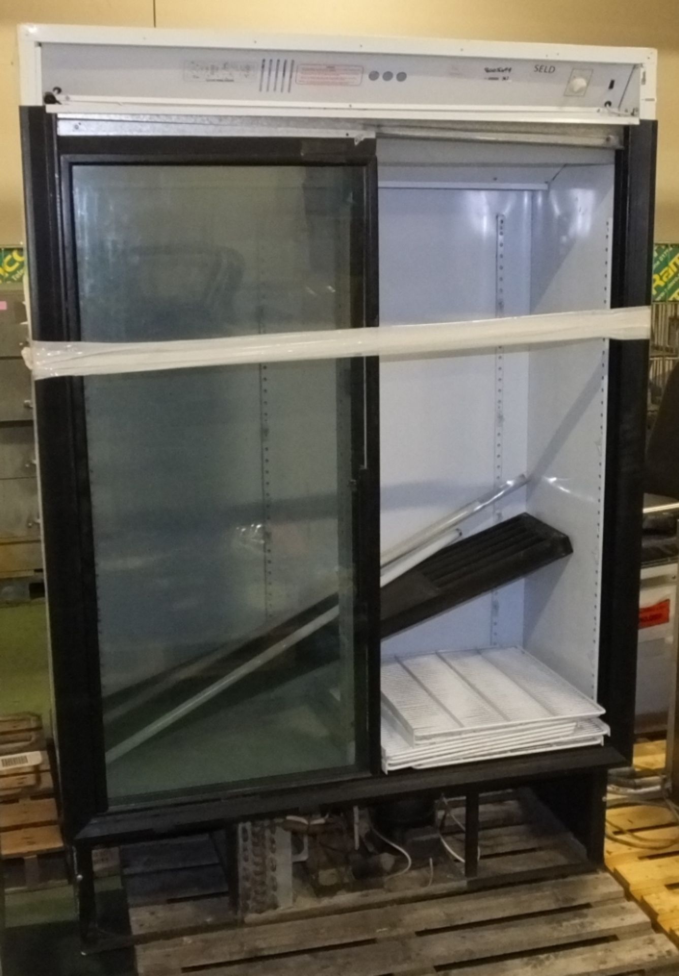 Glass fronted display fridge (as spares or repairs)