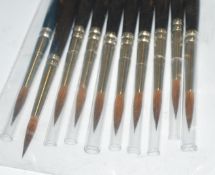 30x Leonardo No. 12 Artist's Paint Brushes.