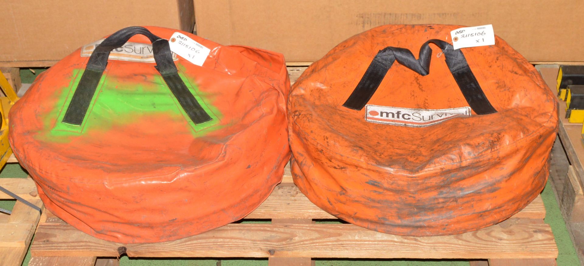2x MFC Survival Airbags & Hoses.