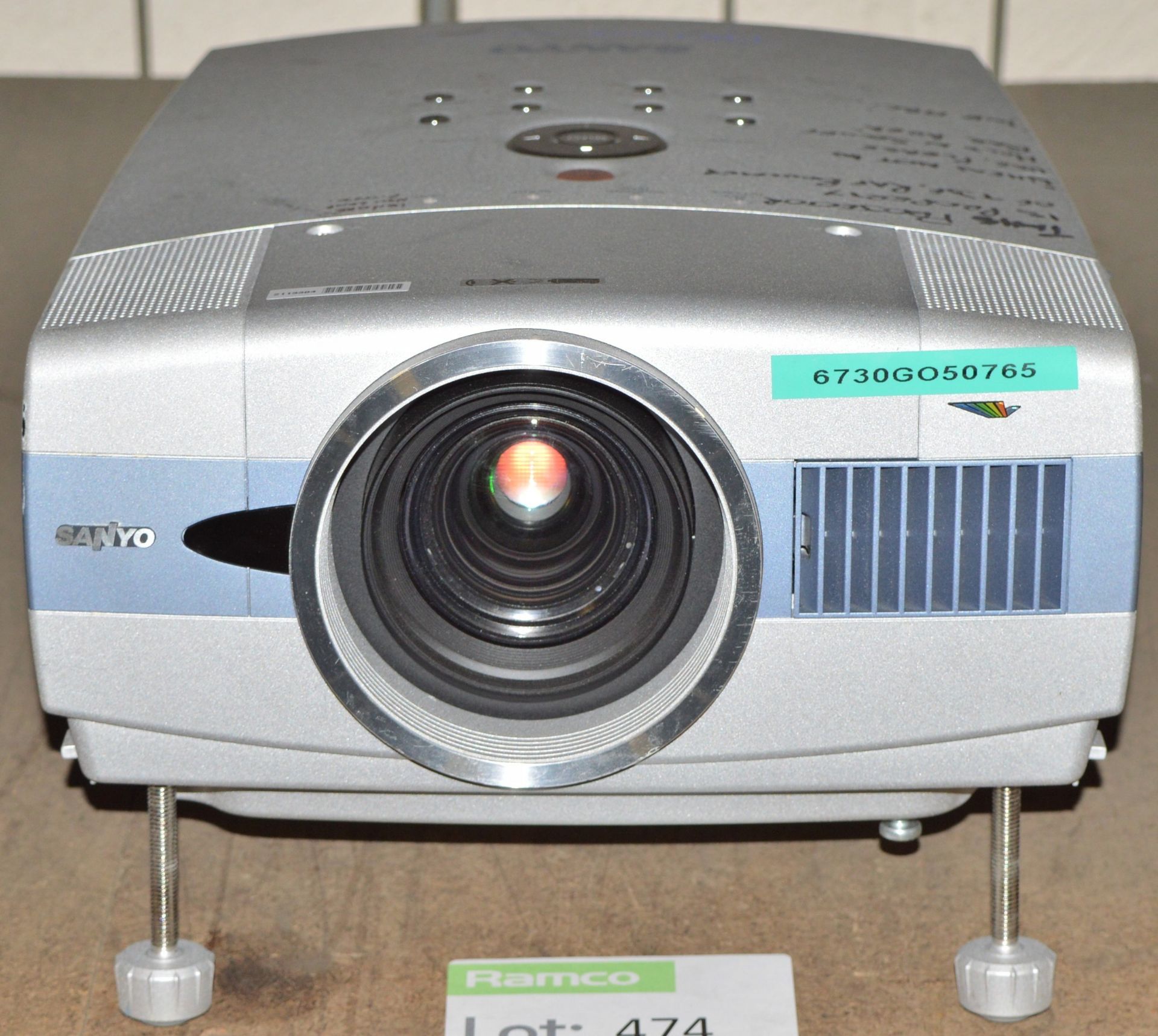 Sanyo Pro XtraX Projector