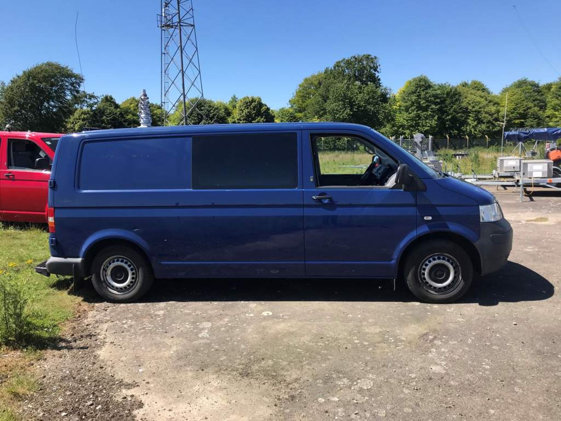 2009 Volkswagen T30 LWB Transporter 130, 4motion - Image 3 of 26