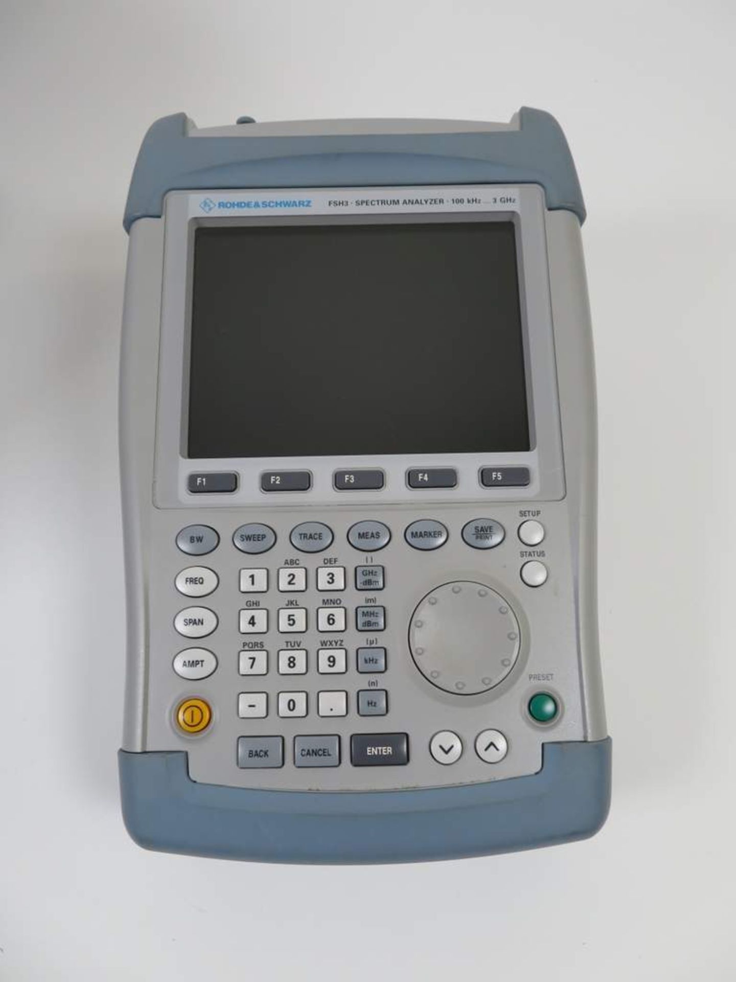 Rohde & Schwarz FSH3 Handheld Spectrum Analyser - Bild 2 aus 4