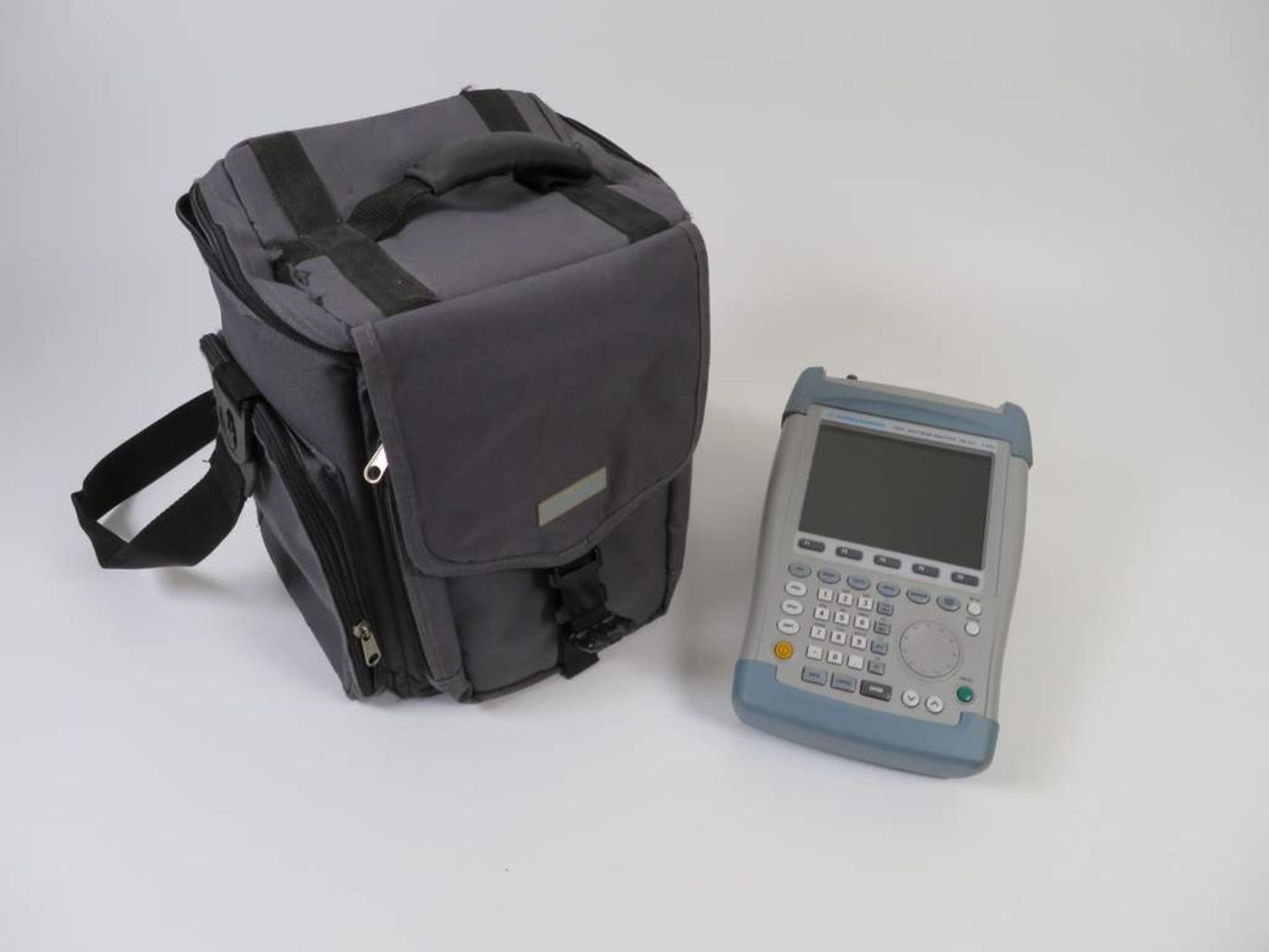 Rohde & Schwarz FSH3 Handheld Spectrum Analyser