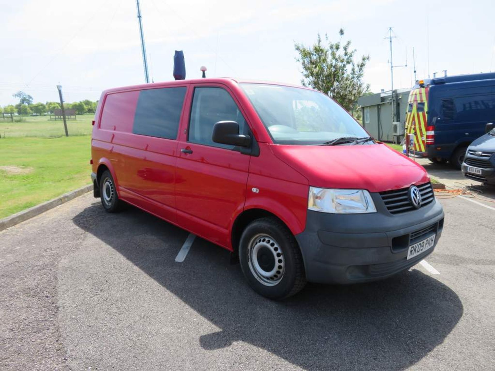 2009 Volkswagen T30 LWB Transporter 130, 4motion - Bild 7 aus 32