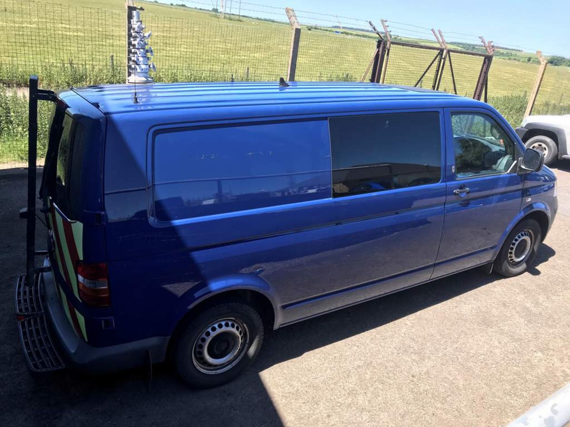 2009 Volkswagen T30 LWB Transporter 130, 4motion - Image 4 of 26