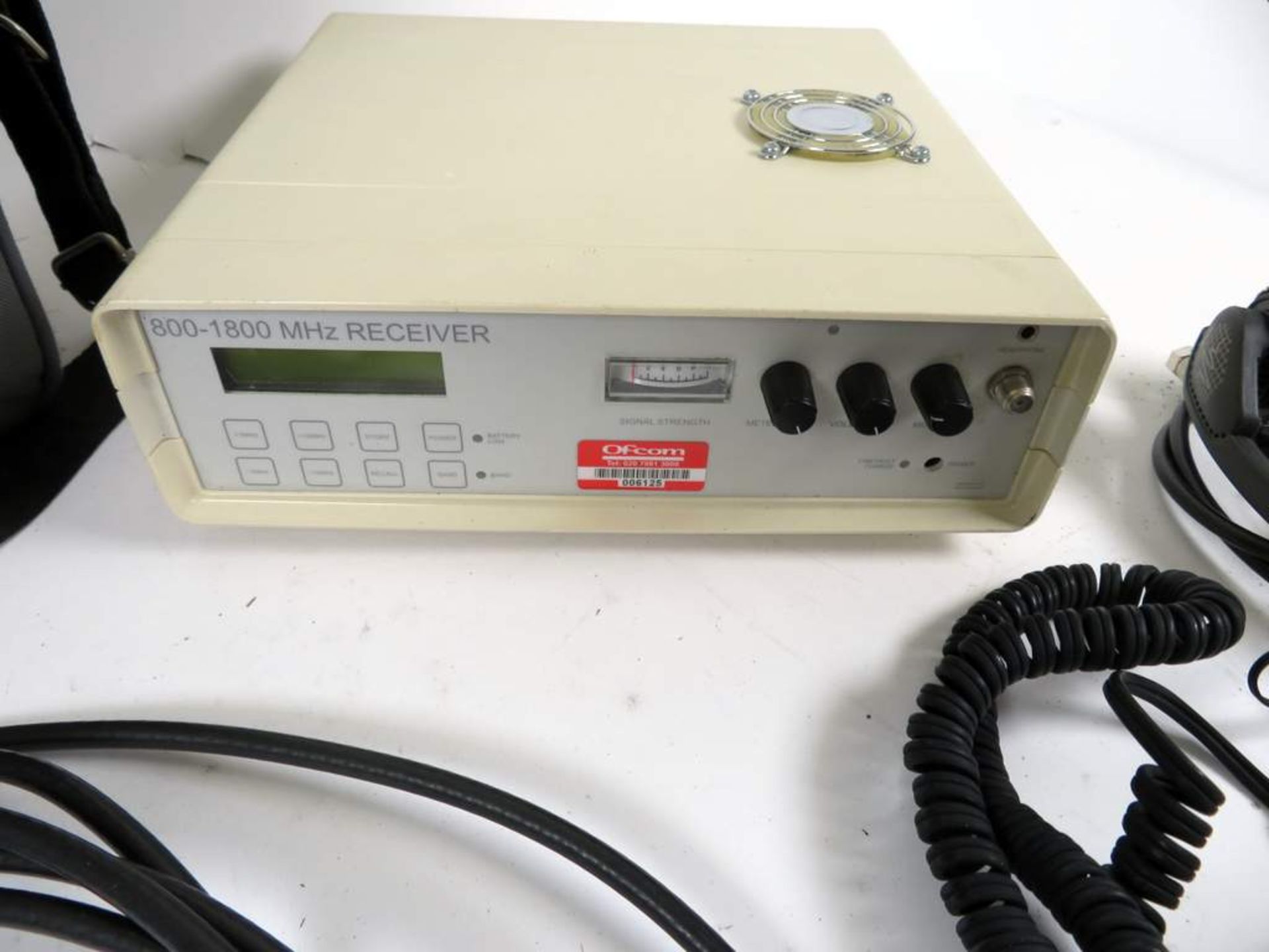 Ofcom 800-1800 MHz Receiver - Microwave link tracer - Image 3 of 4